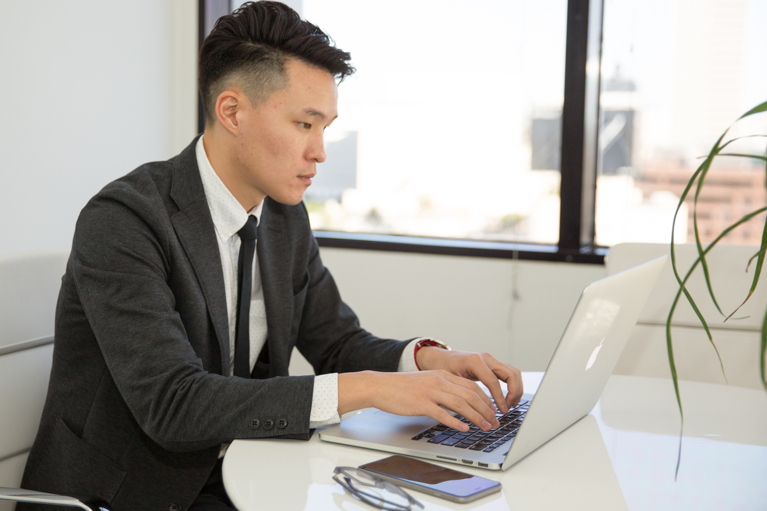 Creative Circle - How to Work Full Time but Live Like a Freelancer